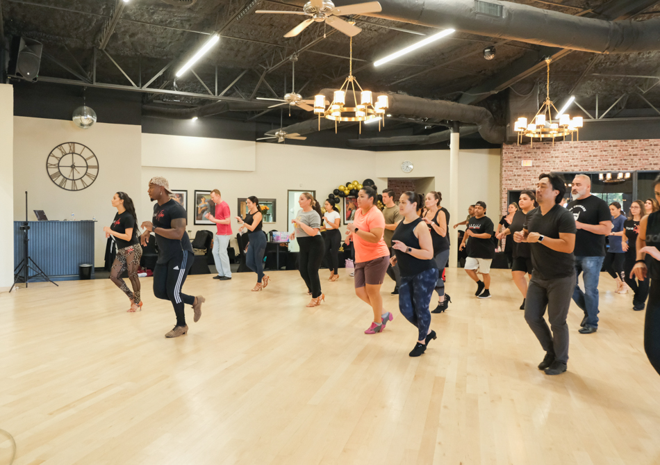 fort-worth-dance-lessons-salsa-bachata-texas-dancxe studio